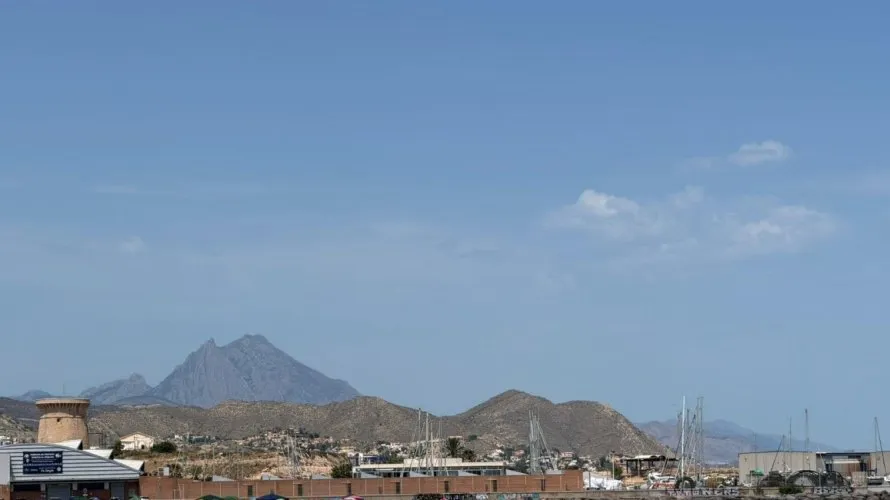 79m² apartment for sale, El Campello, Spain No. 2659