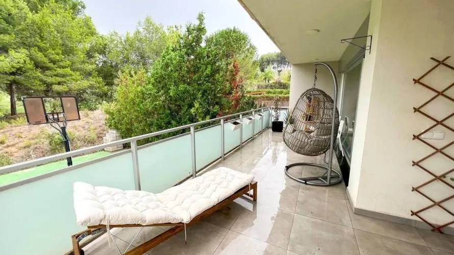 4 bedrooms apartment for sale, Chiva, Spain No. 2585 № 8