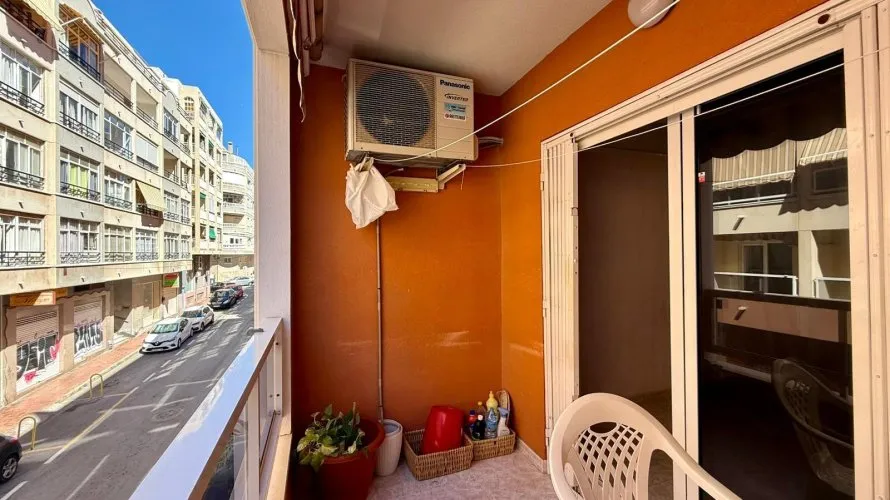 2 bedrooms apartment for sale, Torrevieja, Spain No. 2553 № 21