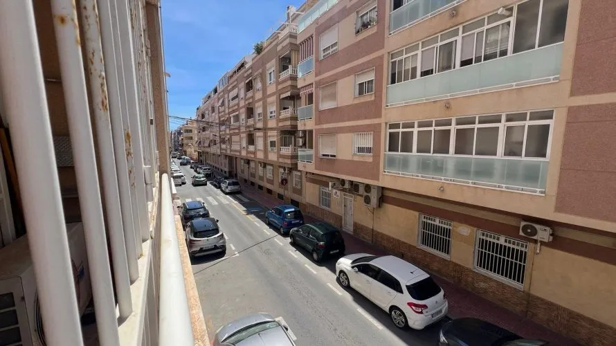 2 bedrooms apartment for sale, Torrevieja, Spain No. 2555 № 14