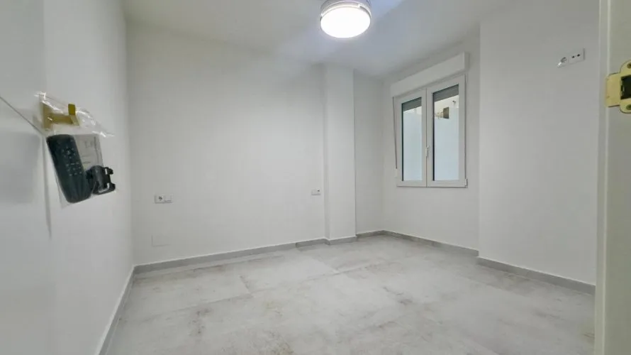 150m² apartment for sale, Torrevieja, Spain No. 2805 № 16