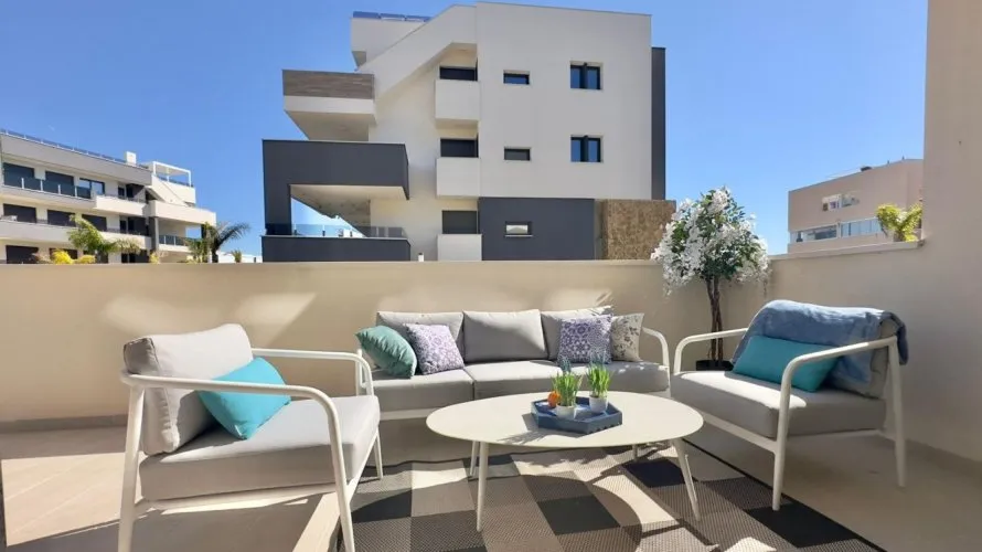 111m² apartment for sale, Torrevieja, Spain No. 2800 № 4