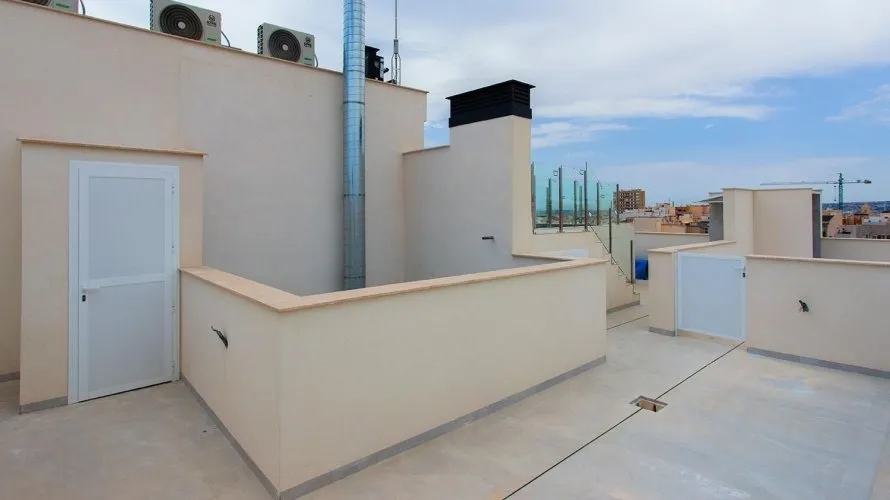 83m² apartment for sale, Torrevieja, Spain No. 2797 № 1