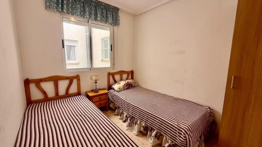 1 bedroom apartment for sale, Torrevieja, Spain No. 2778 № 1