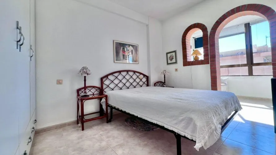 65m² apartment for sale, Torrevieja, Spain No. 2801 № 18