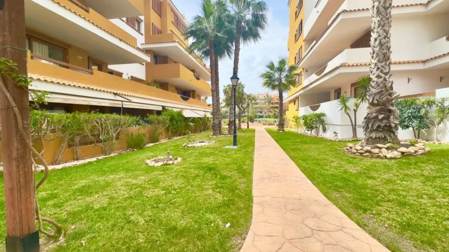 84m² apartment for sale, Torrevieja, Spain No. 2803 № 3