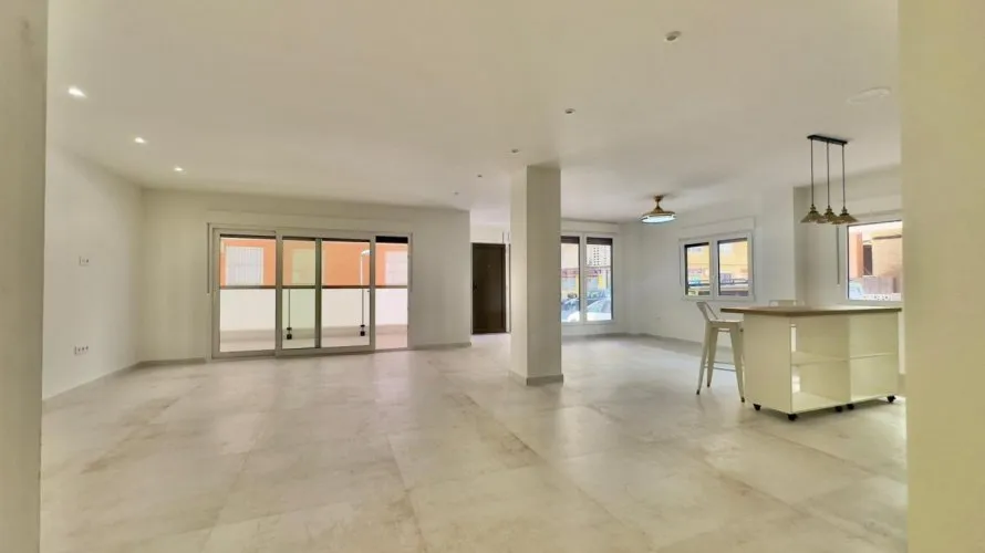 150m² apartment for sale, Torrevieja, Spain No. 2805 № 27