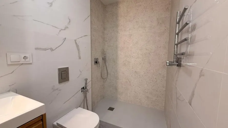 2 bedrooms apartment for sale, Torrevieja, Spain No. 2737 № 2