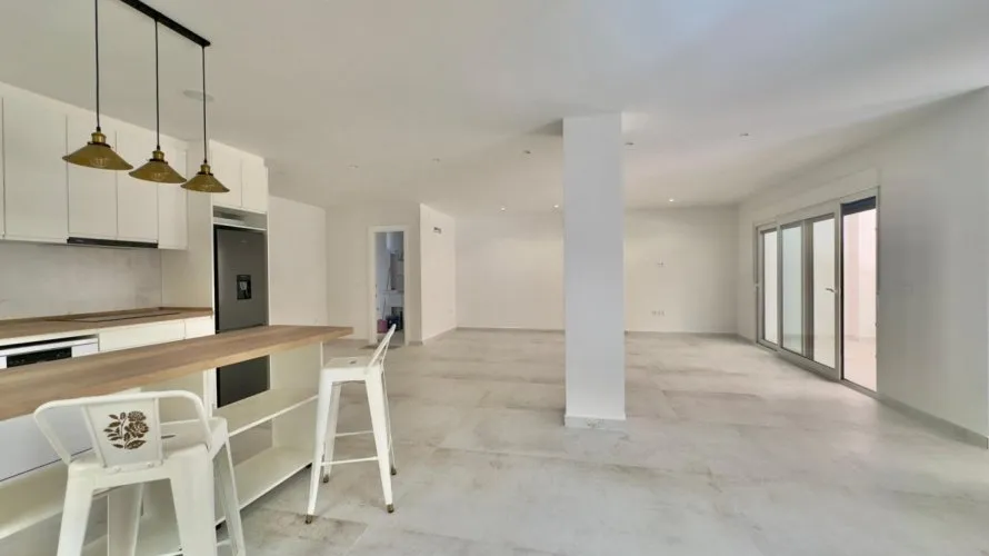 150m² apartment for sale, Torrevieja, Spain No. 2805 № 22