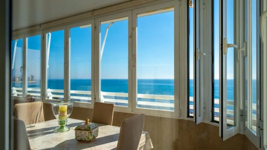 3 bedrooms apartment for sale, El Campello, Spain No. 2701