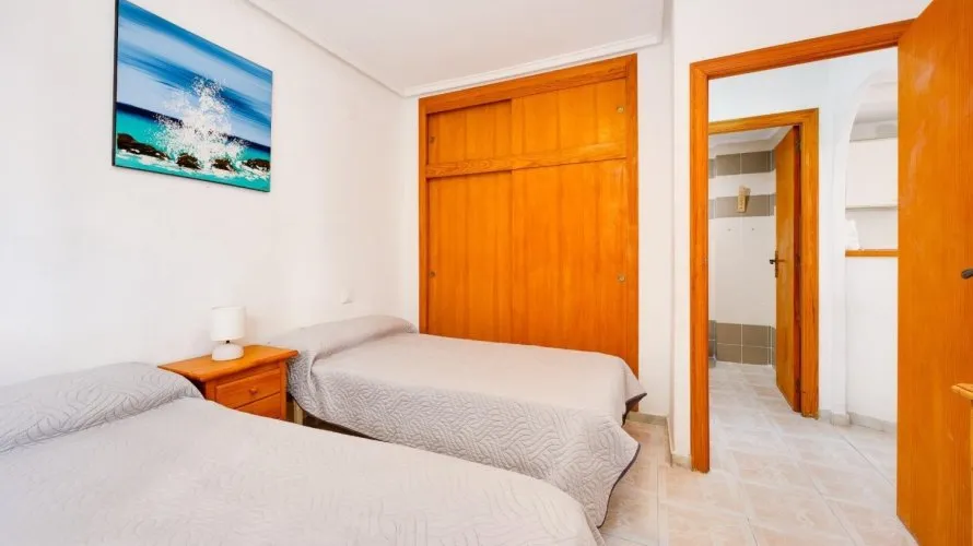 1 bedroom apartment for sale, La Mata, Spain No. 2748 № 6