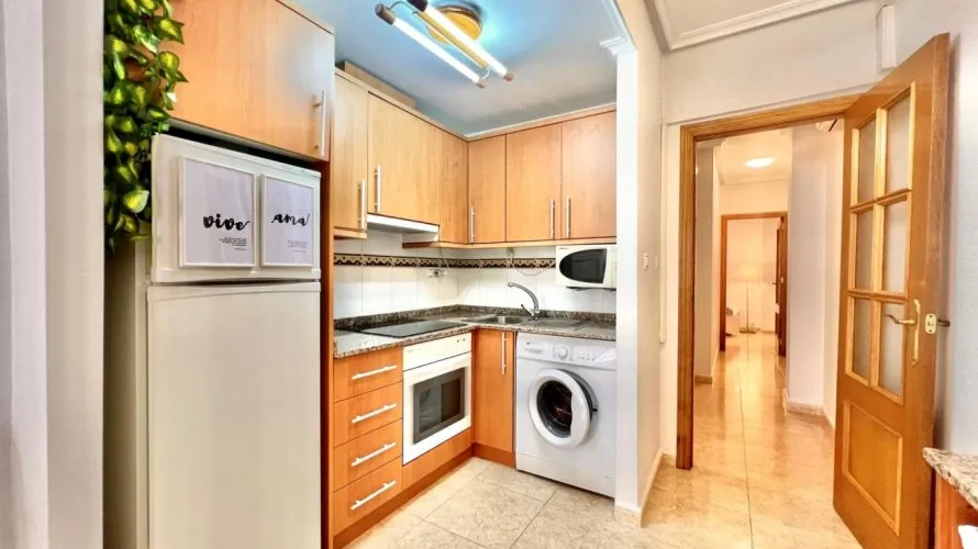 2 bedrooms apartment for sale, Torrevieja, Spain No. 2742 № 6