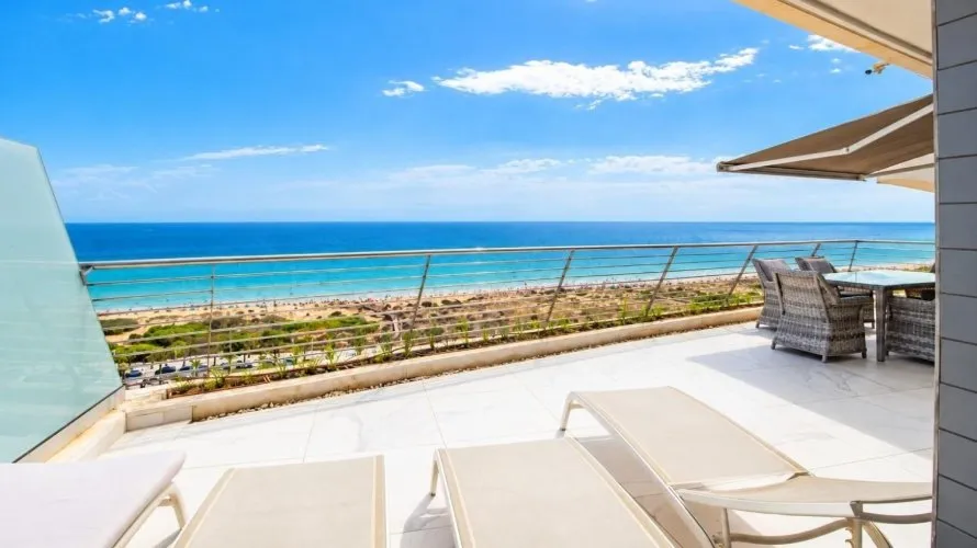 153m² apartment for sale, Los Arenales Del Sol, Spain No. 2811 № 27