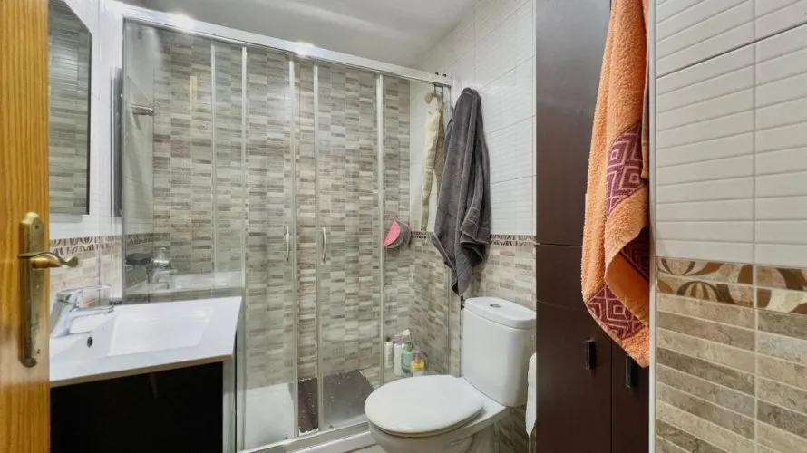 2 bedrooms apartment for sale, Torrevieja, Spain No. 2786 № 3