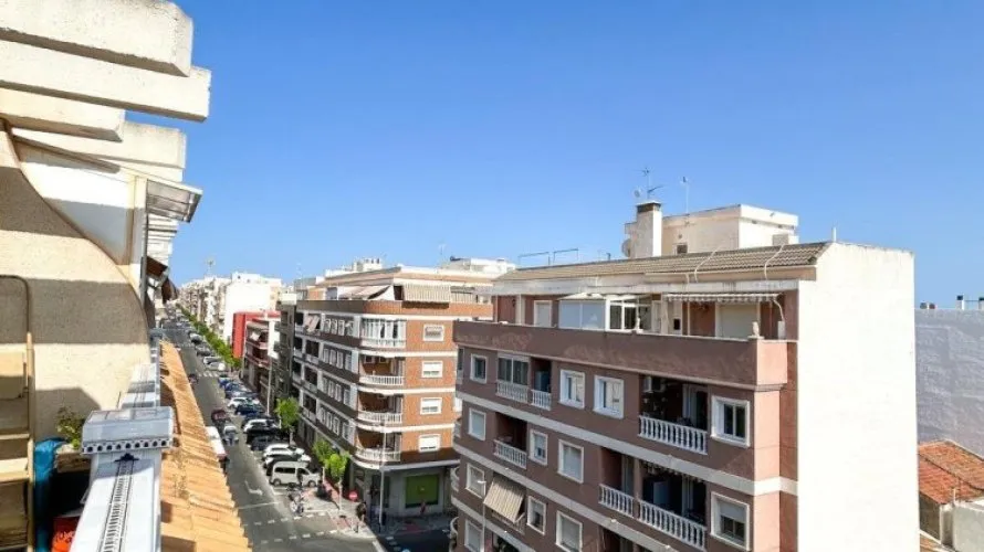 1 bedroom penthouse for sale, Torrevieja, Spain No. 2749 № 20