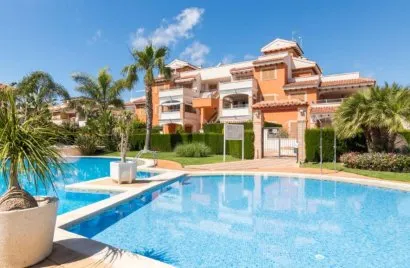 78m² penthouse for sale, Torrevieja, Spain No. 2798